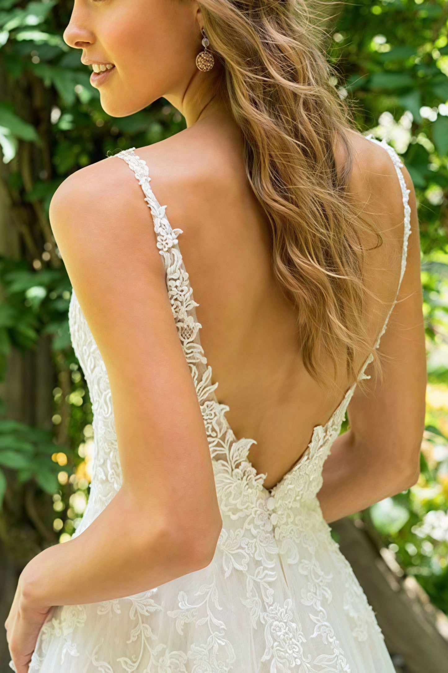 Lace Deep Backless Train Wedding Dress