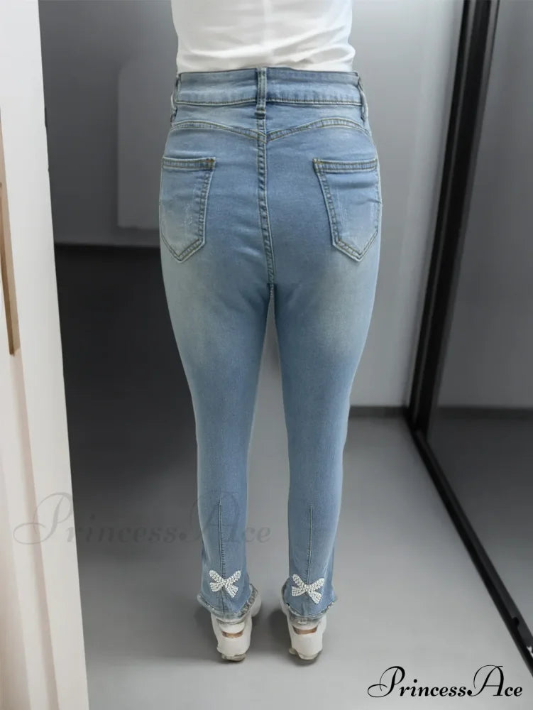 Women's Blue High-Stretch Skinny with Faux Pearl Decor and Slim Fit - Stylish and Comfortable Denim Jean