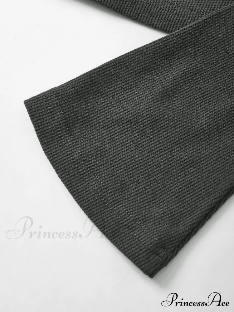 Minimalist Versatile Buttoned Knit Top