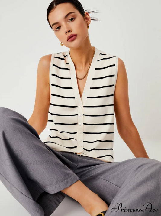 Effortless Charming Stripe Vest