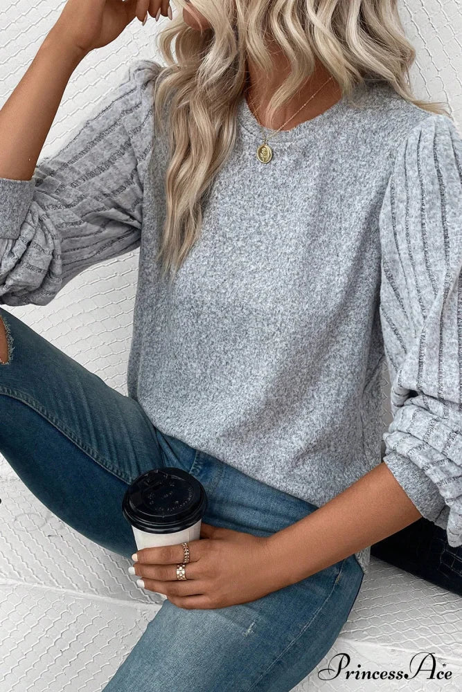 Gray Ribbed Bishop Arm Top with Contrast