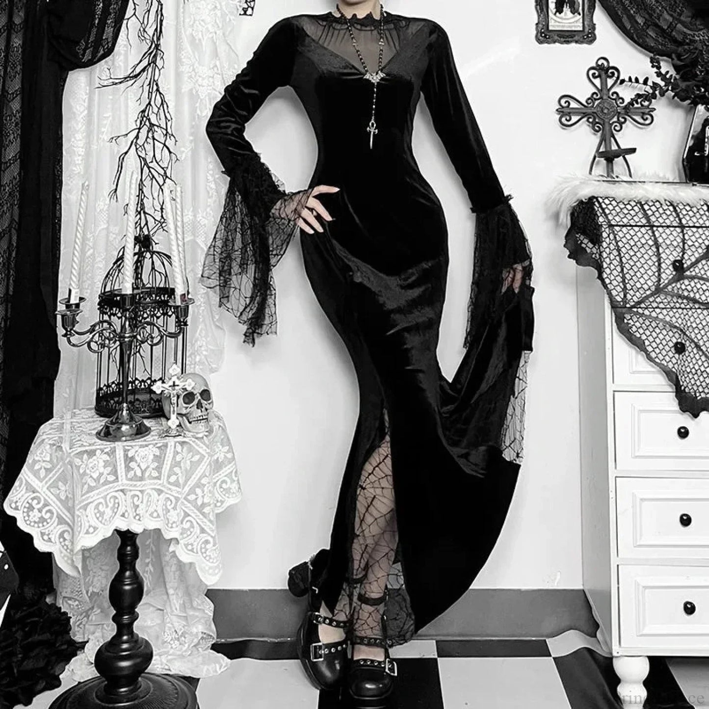 Lace Patchwork Flare Sleeve Maxi Dress