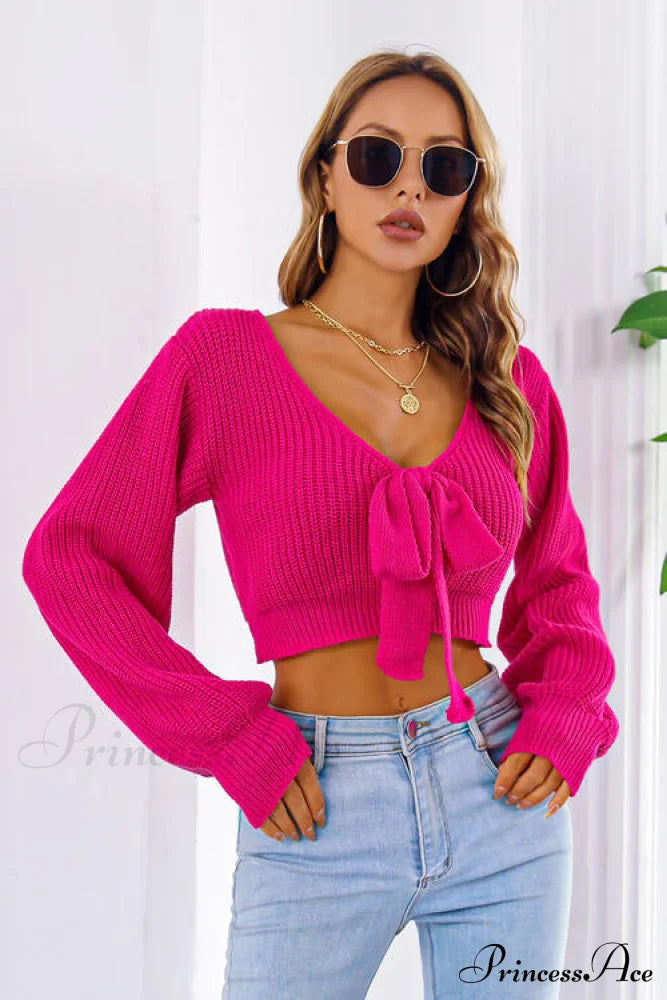 Long Cropped V-Neck Arm Sweater