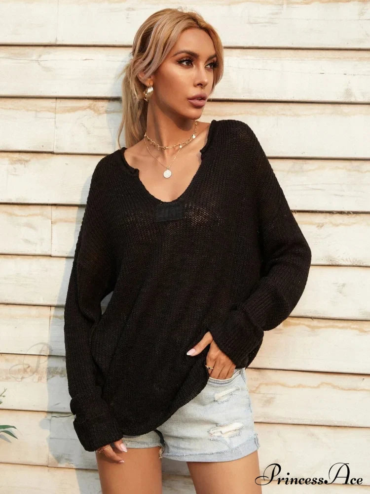 Neck Knit with Notched Top Slit